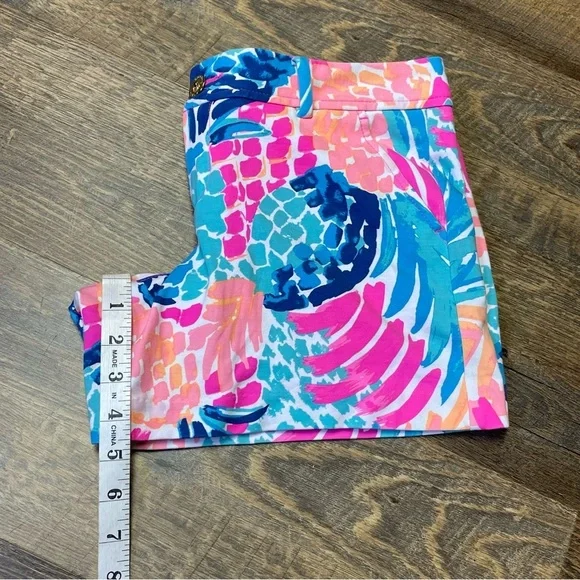 Lilly Pulitzer Pink Blue Womens 6 Callahan Floral Aloha Beachy Tropical Shorts - Picture 6 of 8
